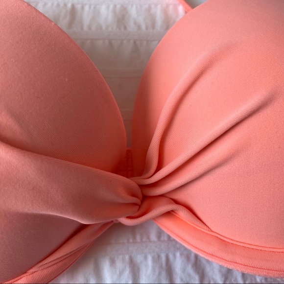 bikini top - Picture 2 of 3